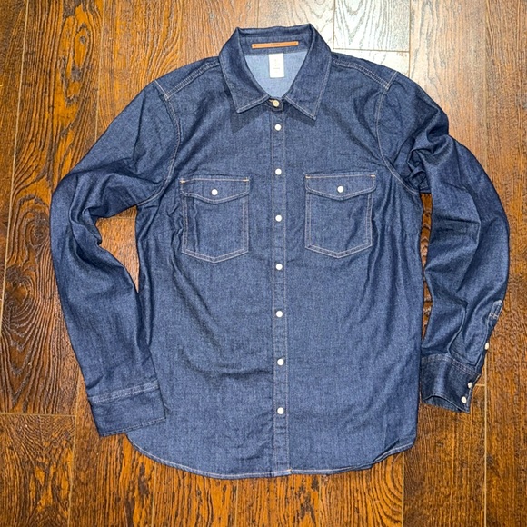 Denim Shirt with snaps Size 8 - Picture 2 of 9